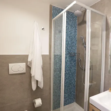 I Vicere Deluxe 4* Неаполь