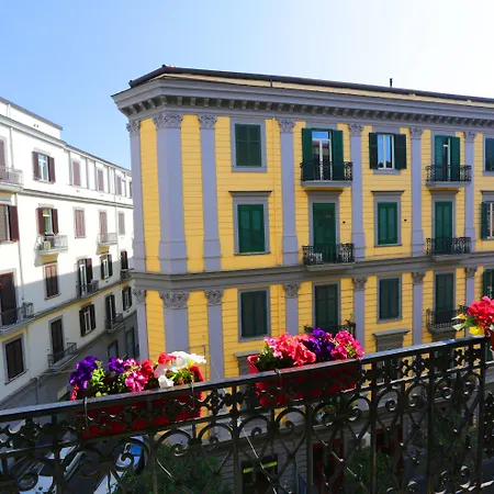 I Vicere Deluxe 4* Неаполь