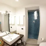 I Vicere Deluxe 4* Naples
