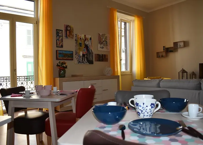 I Vicere Deluxe 4* 나폴리