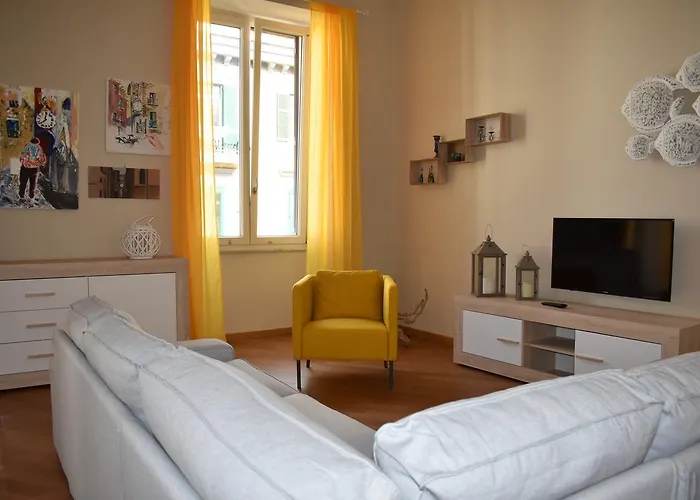 I Vicere Deluxe 4* 나폴리