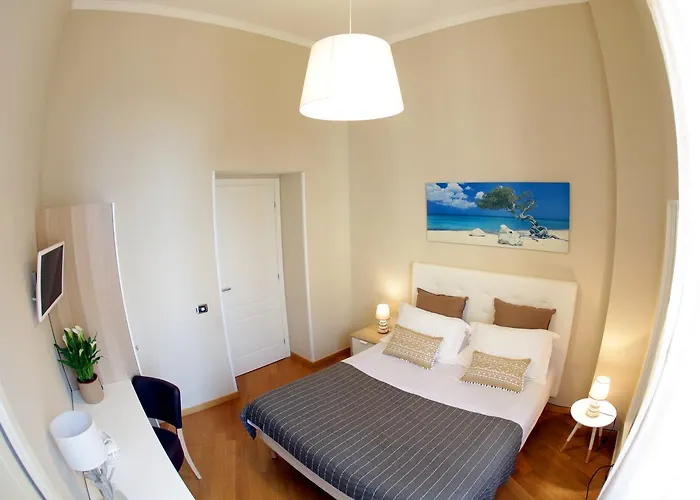 I Vicere Deluxe 4* Naples