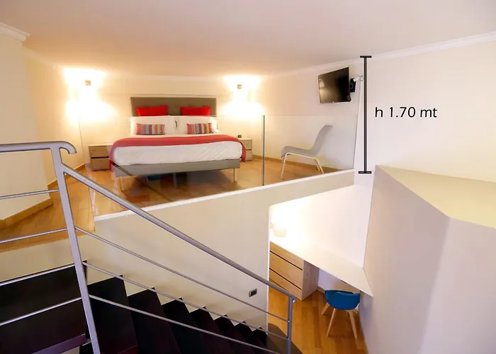 I Vicere Deluxe 4* Naples