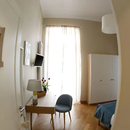 I Vicere Deluxe Panzió Nápoly