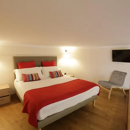 I Vicere Deluxe 4* Nápoly